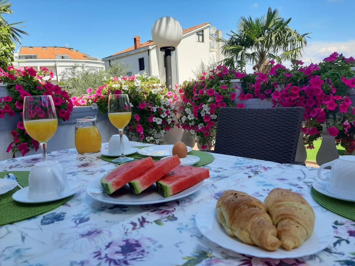 Bed and Breakfast Pansion Katarina Malinska Exterior foto